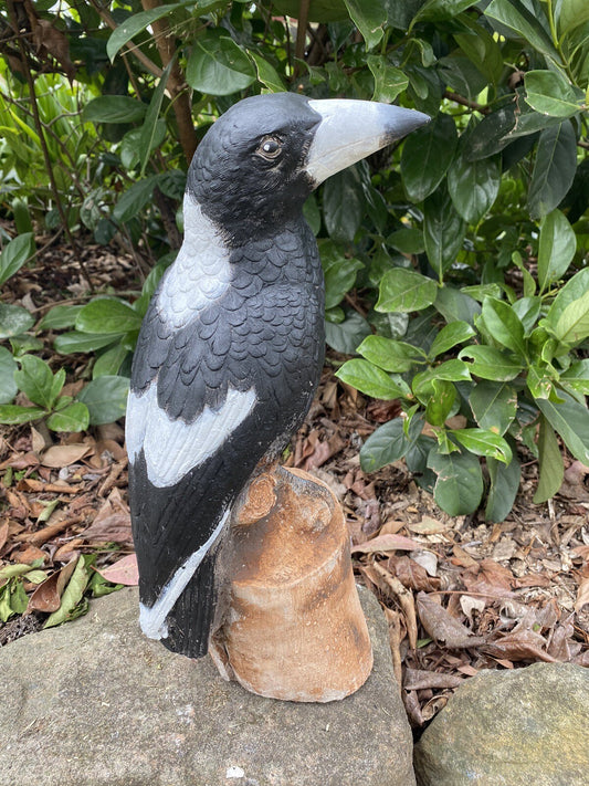 Magpie on Stump Bird Statue Ornament Animal Concrete Garden Australian Made Blk