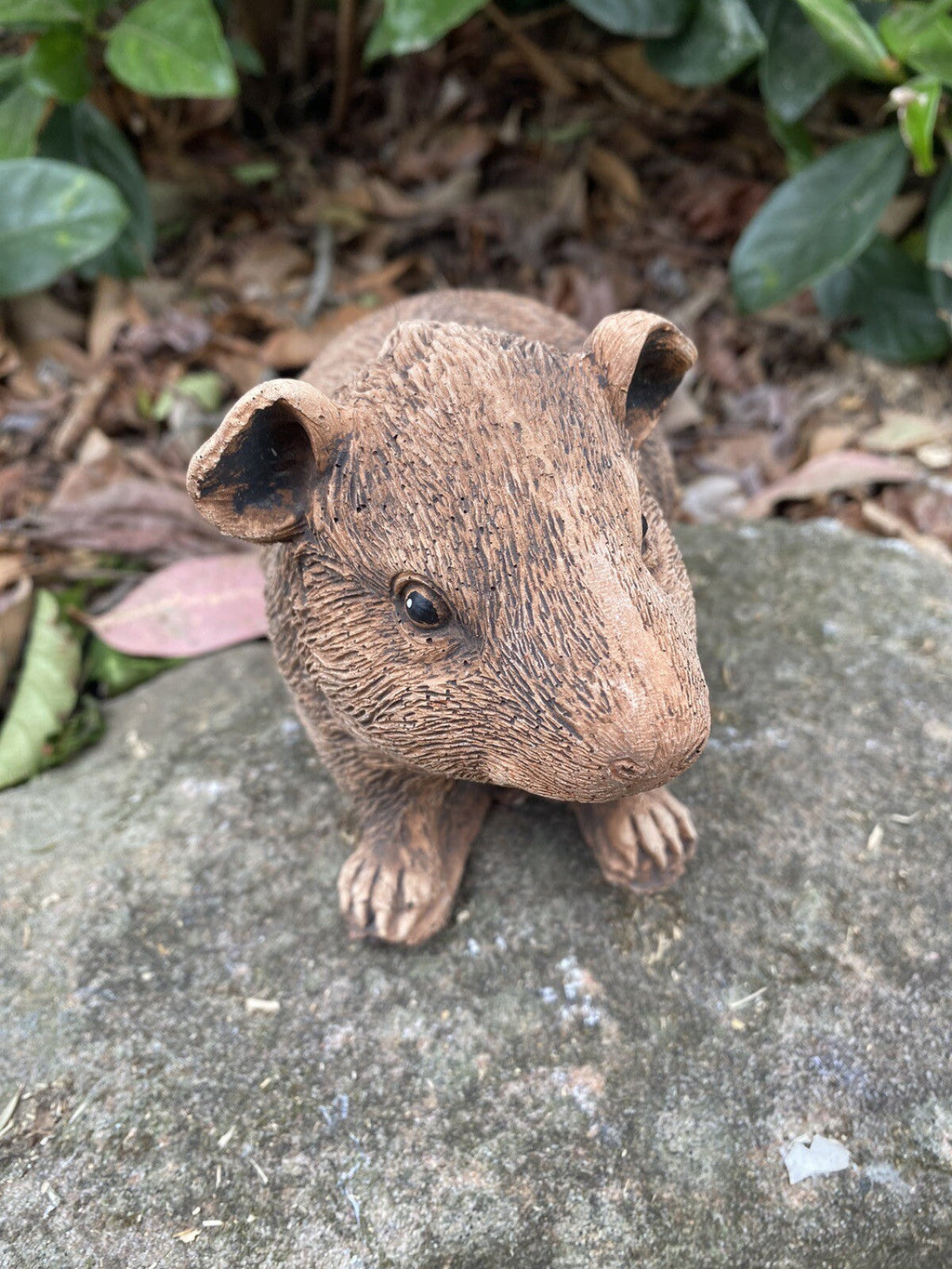 22nice4me Garden Statues brown concrete guinea pig ornament with an antique finish for outdoor garden decor