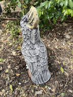 22nice4me Garden Statues hand-painted concrete Sulphur Crested Cockatoo bird ornament with a textured matte finish