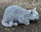 22nice4me Garden Statues grey concrete crouching cat memorial ornament with a realistic hand-painted matte finish