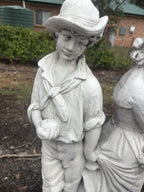 22nice4me Garden Statues white concrete first love statue featuring a man in a hat and a woman in a garden setting