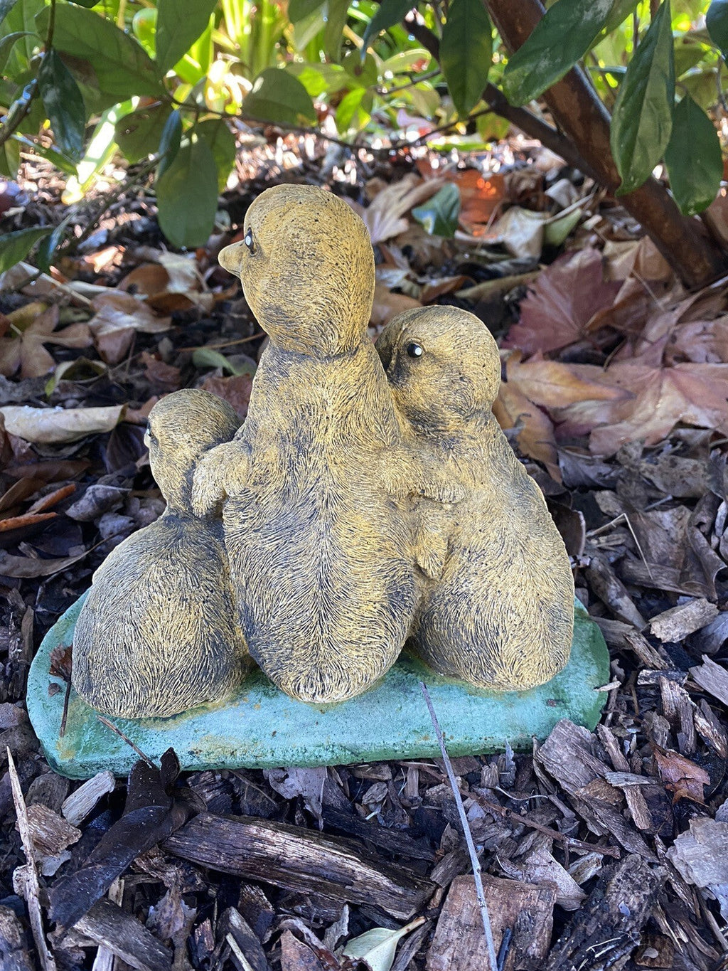 22nice4me Garden Statues set of three hand-painted concrete ducklings in a huddled pose for outdoor garden decor