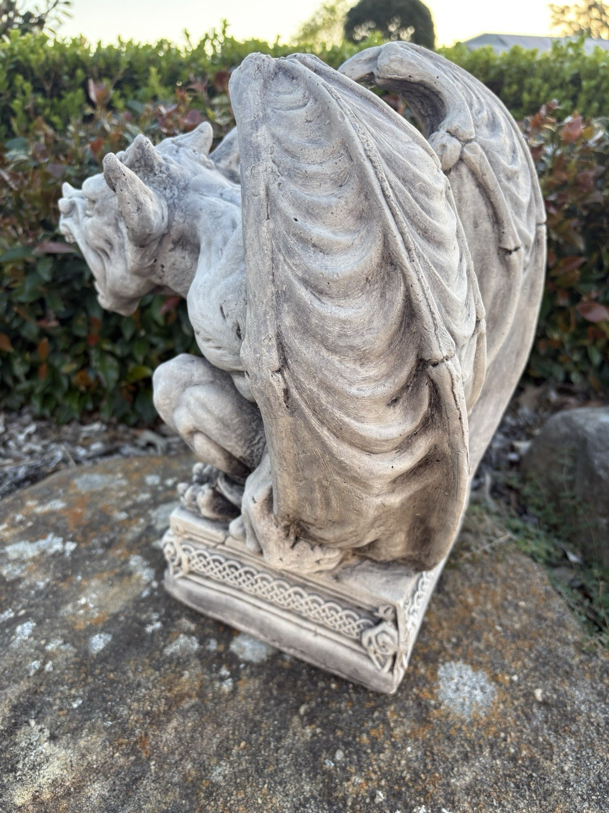 22nice4me Garden Statues concrete gargoyle with detailed wings and horns on a stone base in a garden setting