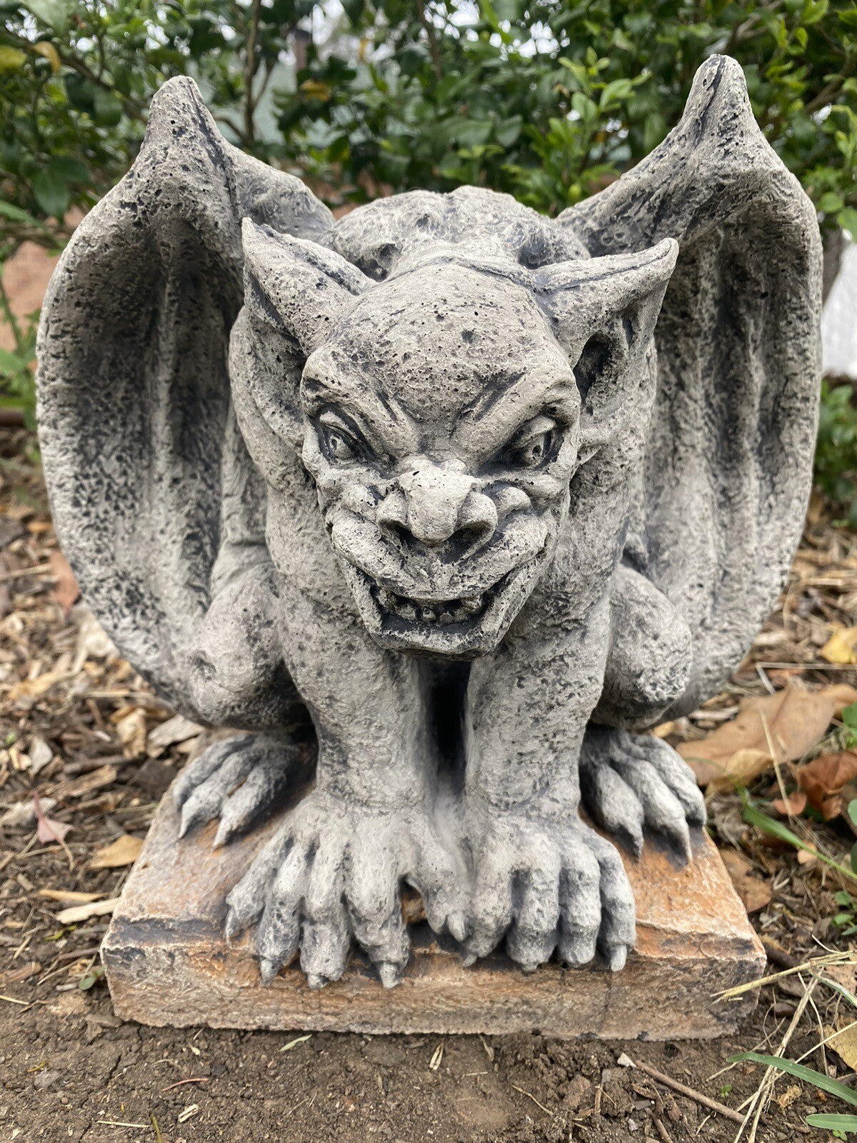22nice4me Garden Statues grey concrete gargoyle with an antique rustic finish, handcrafted in Australia.