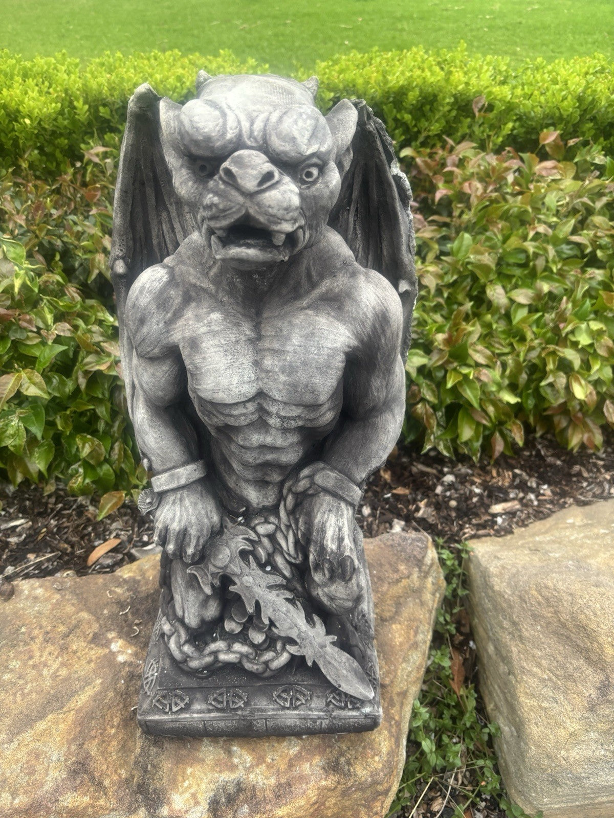 22nice4me Garden Statues concrete gargoyle statue with sword, featuring detailed gothic design for outdoor decor.