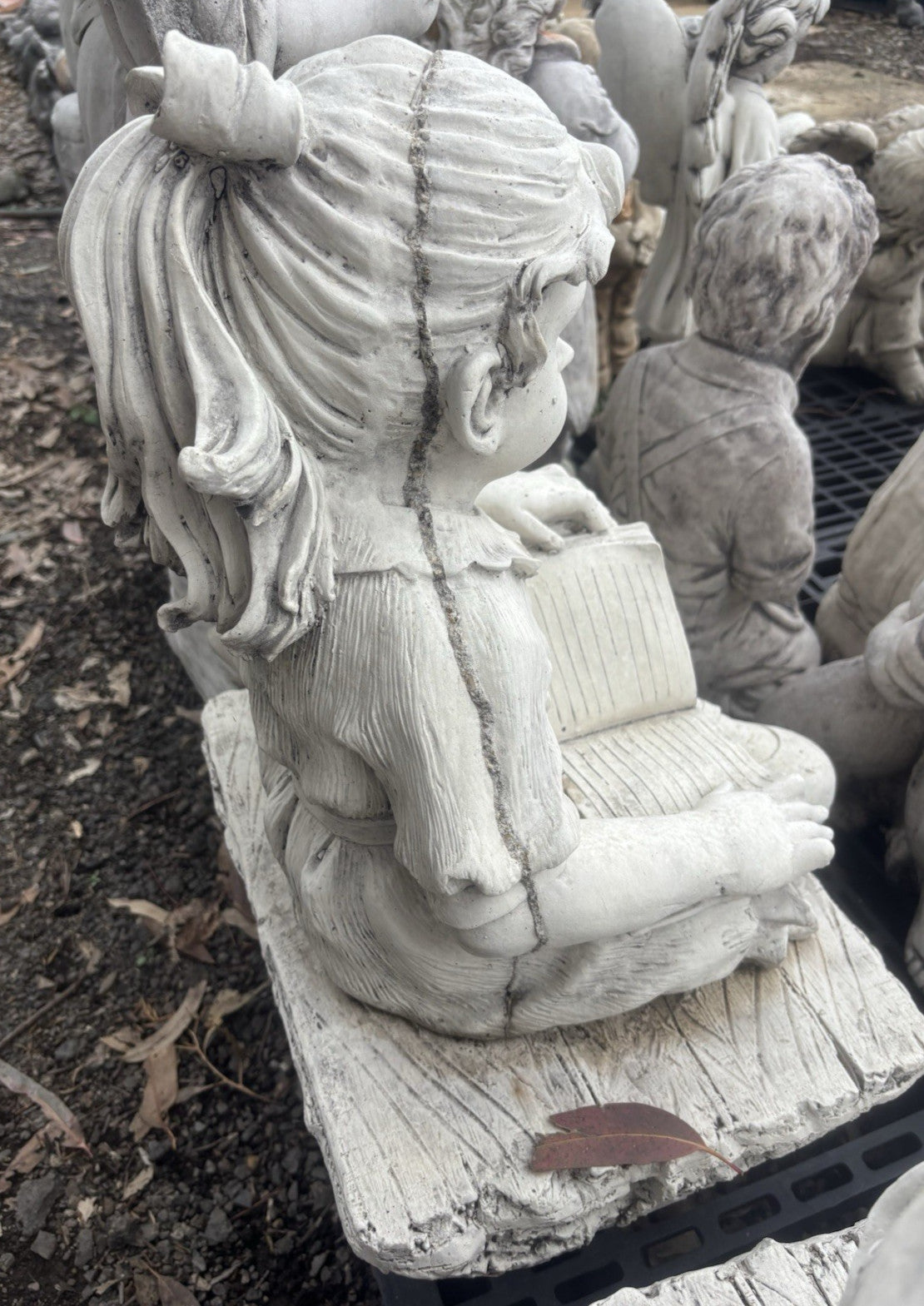 22nice4me Garden Statues concrete girl reading a book statue sitting on a rustic bench in a natural white finish