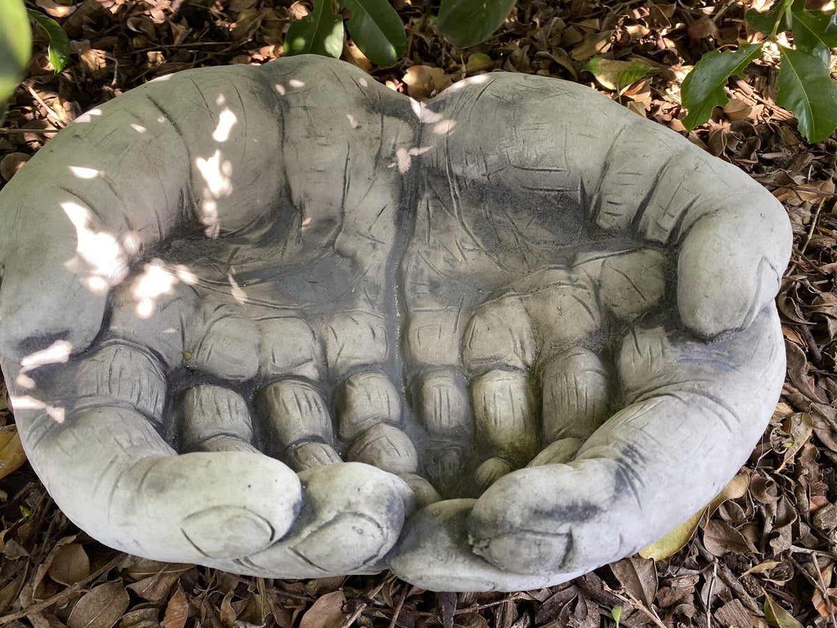 22nice4me Garden Statues hand-shaped concrete bird bath and bee feeder with a weathered matt finish for outdoor use