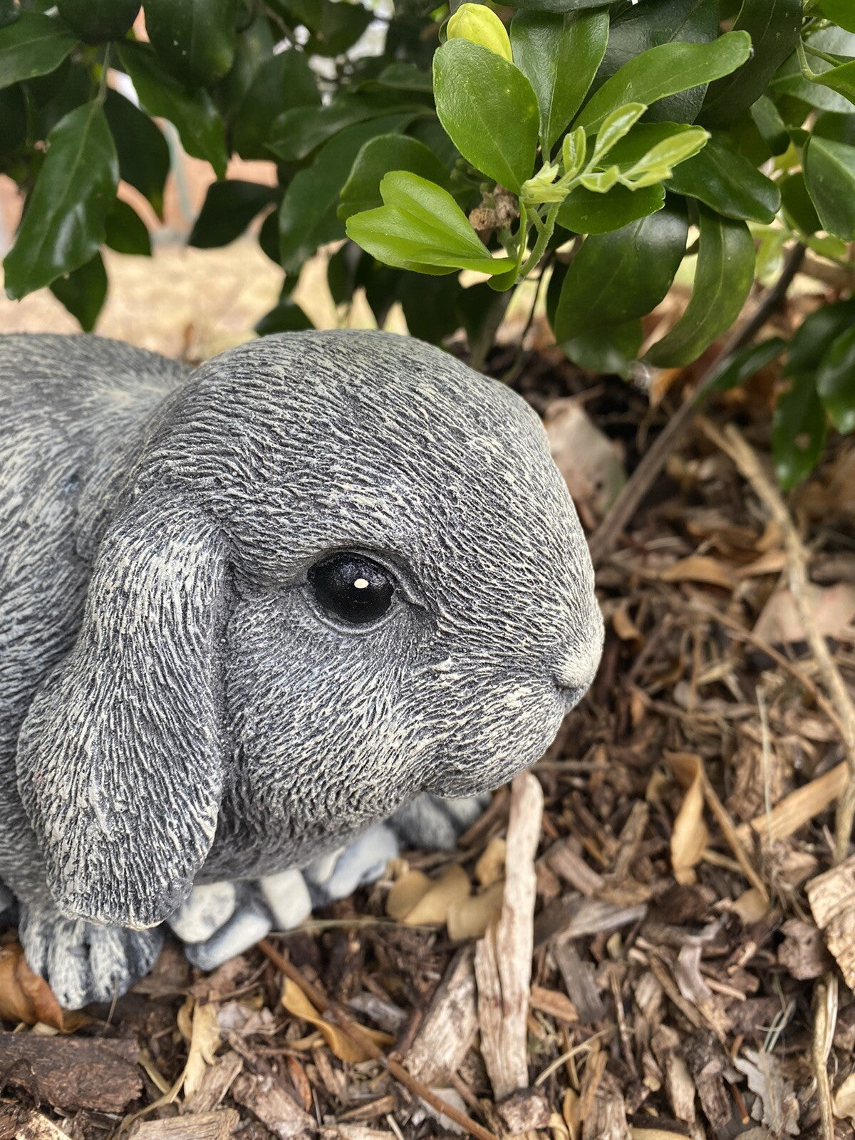 22nice4me Garden Statues hand-painted concrete mini lop rabbit ornament nestled in a garden bed