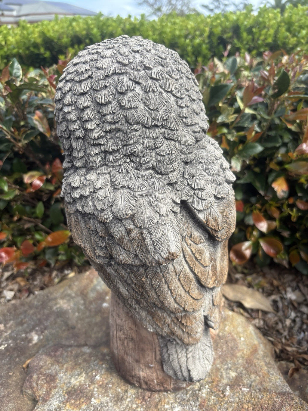 22nice4me Garden Statues concrete owl ornament featuring detailed feather texture and brown and grey finish