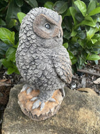 22nice4me Garden Statues hand-painted concrete owl ornament with detailed feather texture perched on a branch