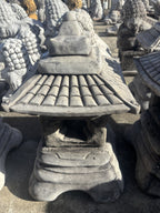 22nice4me Garden Statues concrete Asian-style pagoda lantern with a tiered roof and natural grey finish.