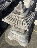 22nice4me Garden Statues concrete Asian-style pagoda lantern with a tiered roof and natural grey weathered finish