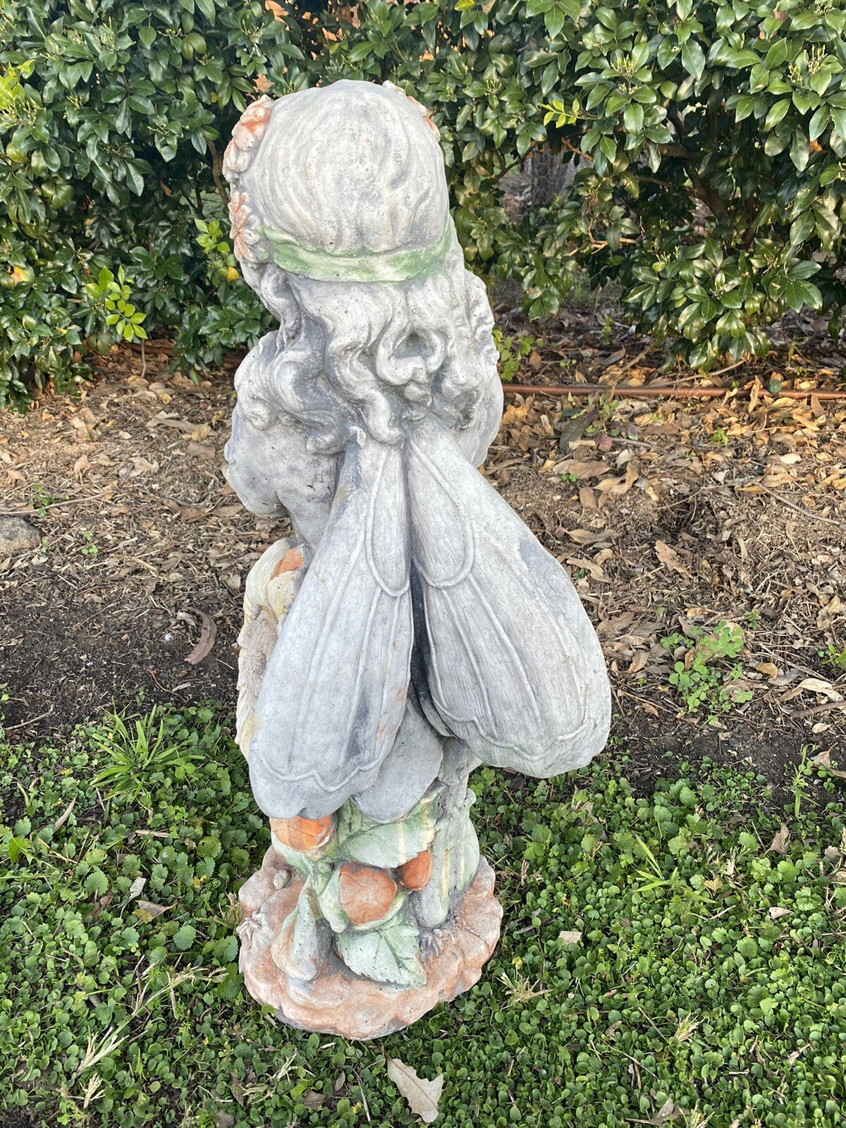 22nice4me Garden Statues hand-painted concrete flower pixie girl statue with wings standing in a garden