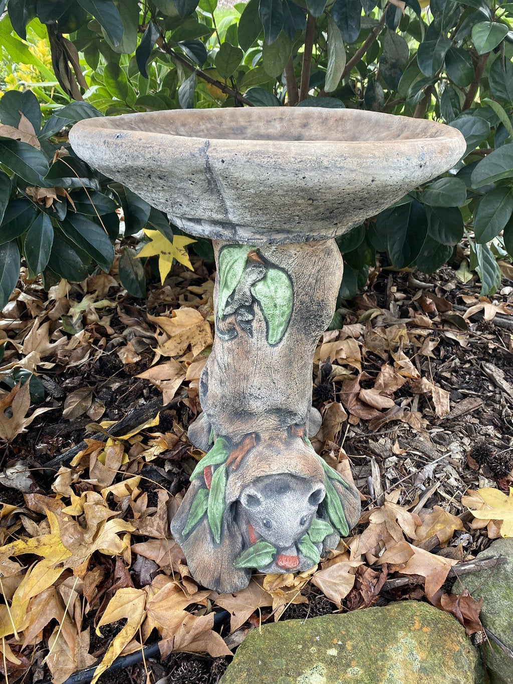22nice4me Garden Statues concrete bird bath featuring a detailed possum sculpture on a rustic tree trunk pedestal.
