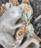 22nice4me Garden Statues hand-painted concrete possum plaque with branch and eucalyptus leaves for outdoor wall decor