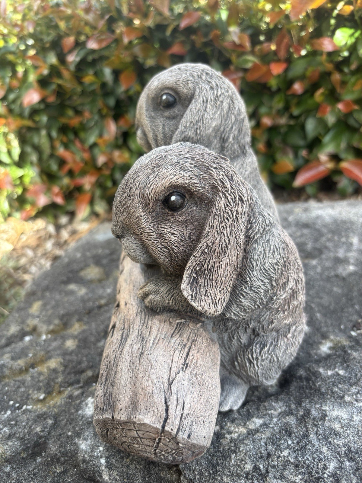 22nice4me Garden Statues handcrafted concrete mini lop rabbit ornament with realistic textured fur in grey and brown