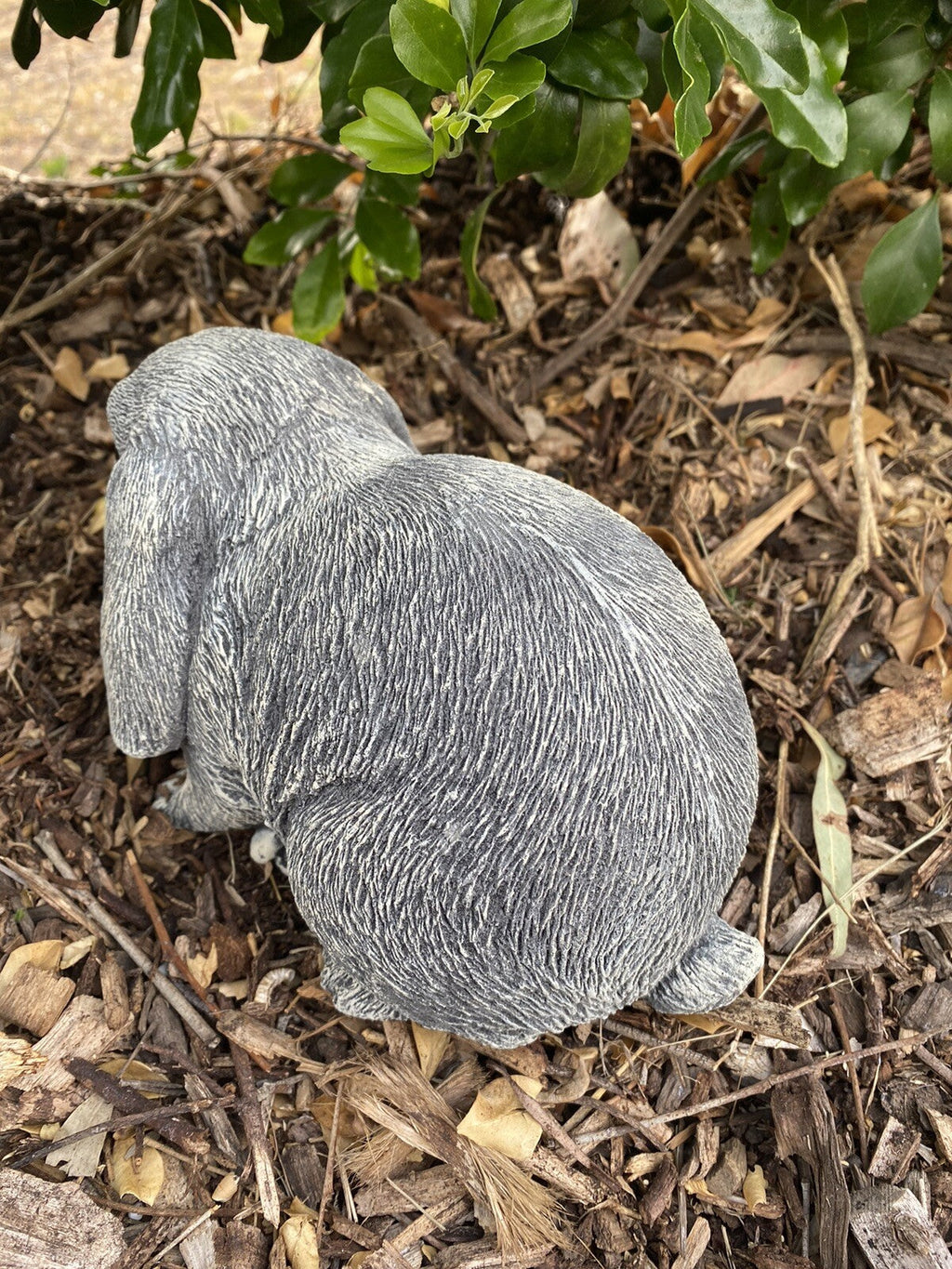 22nice4me Garden Statues hand-painted concrete mini lop rabbit ornament in a grey textured finish for garden decor