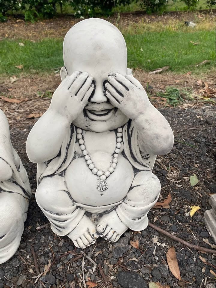 22nice4me Garden Statues concrete see no evil Buddha ornament with weathered grey finish for outdoor Zen decor