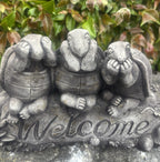 22nice4me Garden Statues concrete three wise turtles ornament with a grey stone finish and Welcome text on the base.