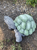 22nice4me Garden Statues hand-painted concrete turtle ornament with a green shell and textured grey skin