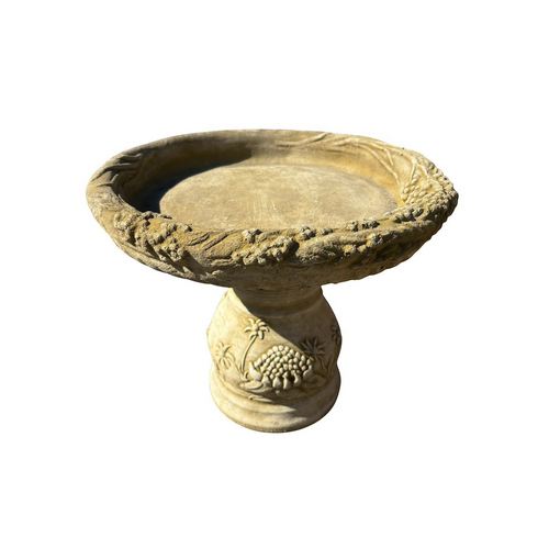 22nice4me Garden Statues concrete bird bath featuring a detailed Australian waratah flower design in grey finish