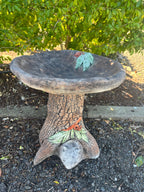 22nice4me Garden Statues concrete wombat bird bath with detailed tree trunk base and natural grey finish in a garden