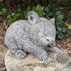22nice4me Garden Statues hand-painted concrete wombat ornament with textured fur detail sitting on a garden rock