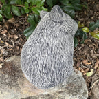 22nice4me Garden Statues Australian wombat concrete garden ornament with textured grey fur finish in a garden setting