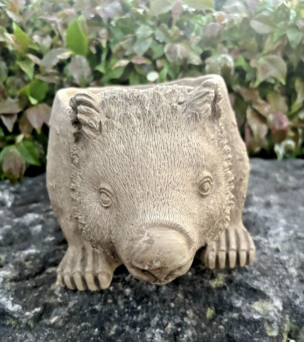 22nice4me Garden Statues concrete wombat planter with textured fur and earthy finish for succulents