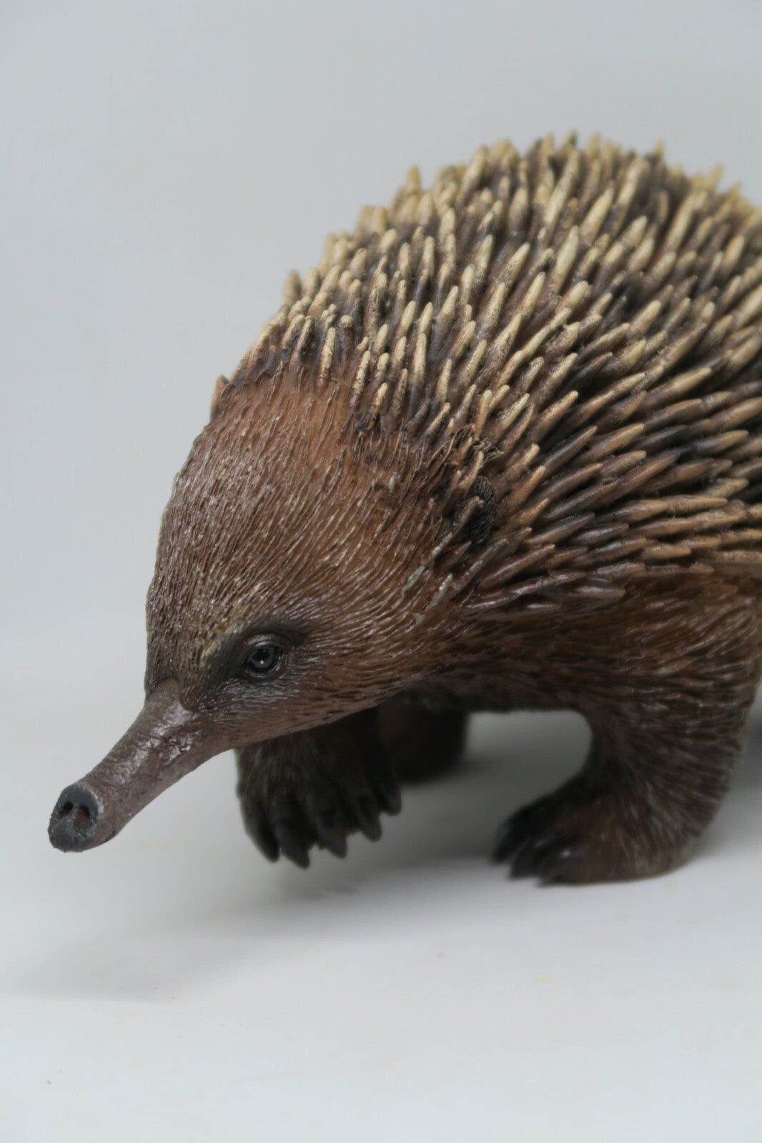 22nice4me Garden Statues hand-painted poly resin echidna figurine with realistic brown quills and detailed snout.