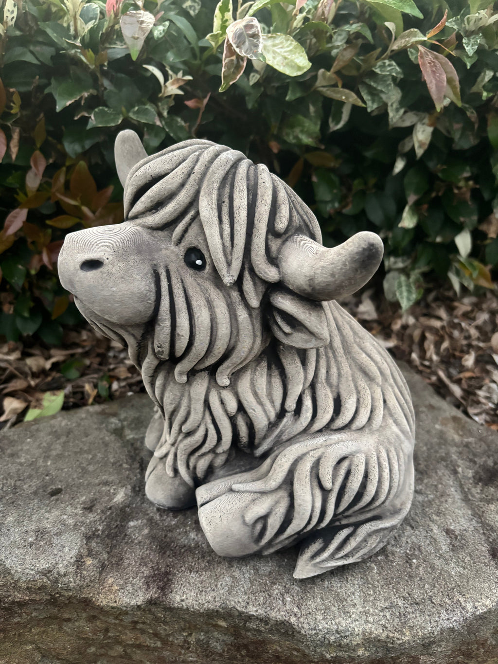 22nice4me Garden Statues Highland cow concrete garden statue with shaggy coat texture for rustic outdoor decor
