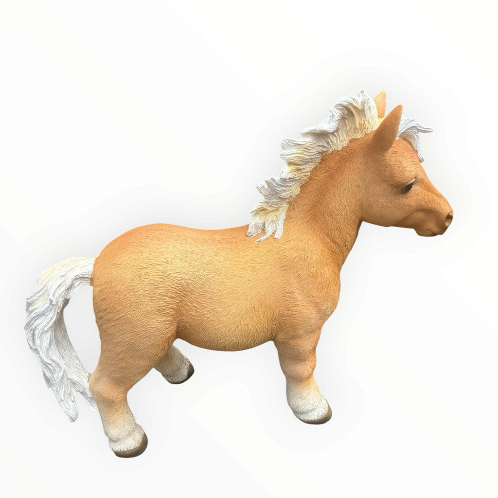 22nice4me Garden Statues resin pony horse ornament with a golden-brown coat and flowing white mane and tail