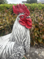 22nice4me Garden Statues resin rooster ornament with white and silver textured feathers and a bright red comb