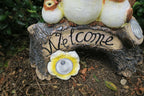 22nice4me Garden Statues bird welcome sign with solar powered LED lights and antique hand-painted finish for outdoors
