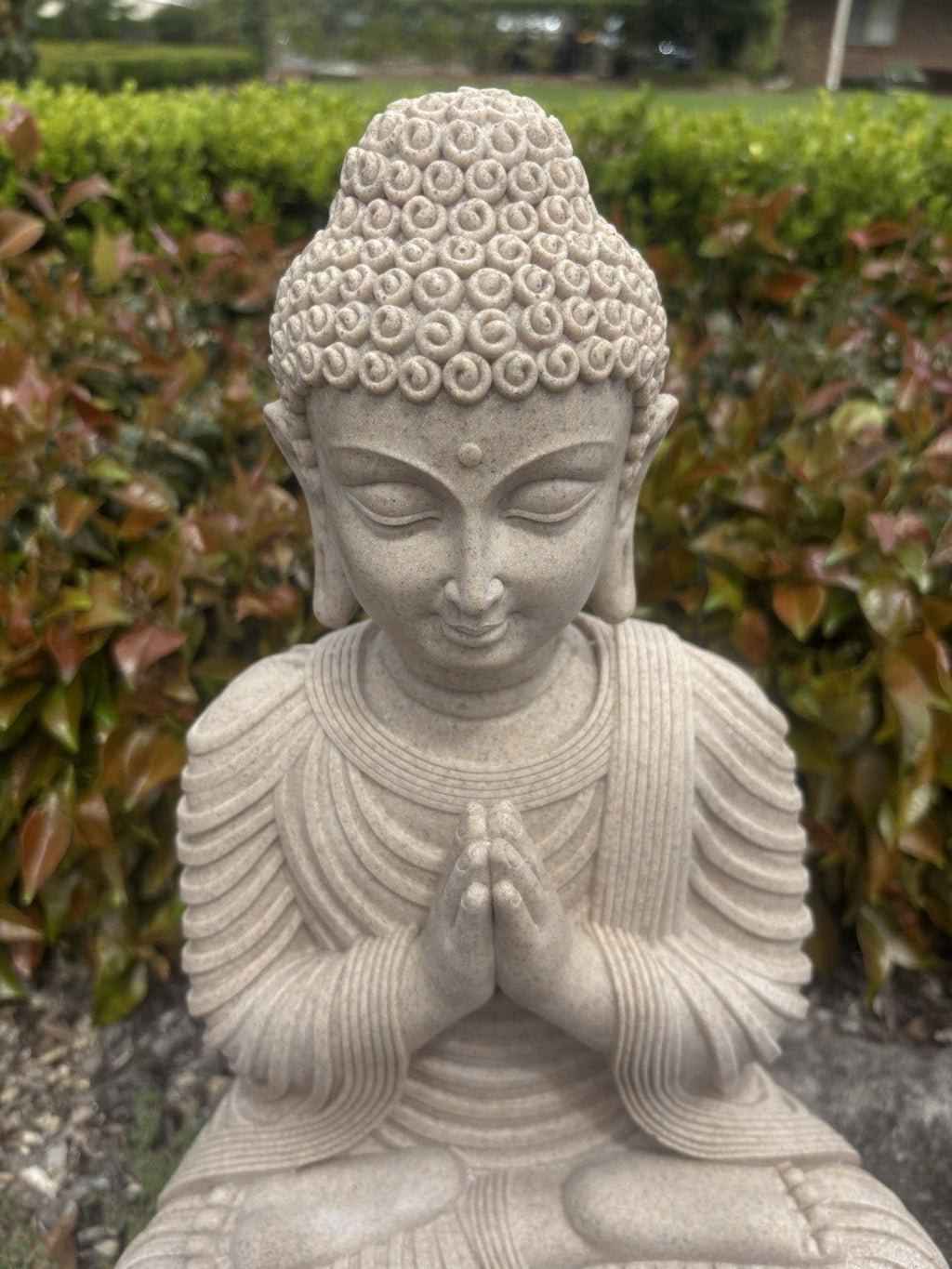 22nice4me Garden Statues resin Thai Buddha in a praying pose with a natural stone-look finish for zen garden decor
