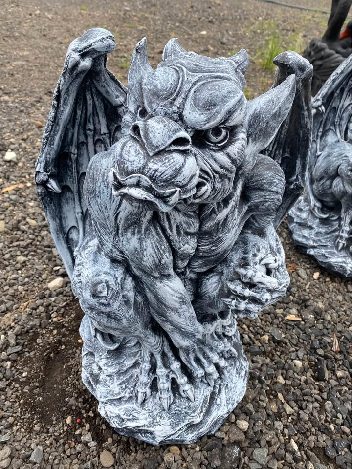 Large Gargoyle Statue Animal Concrete Cement Garden Australian Made