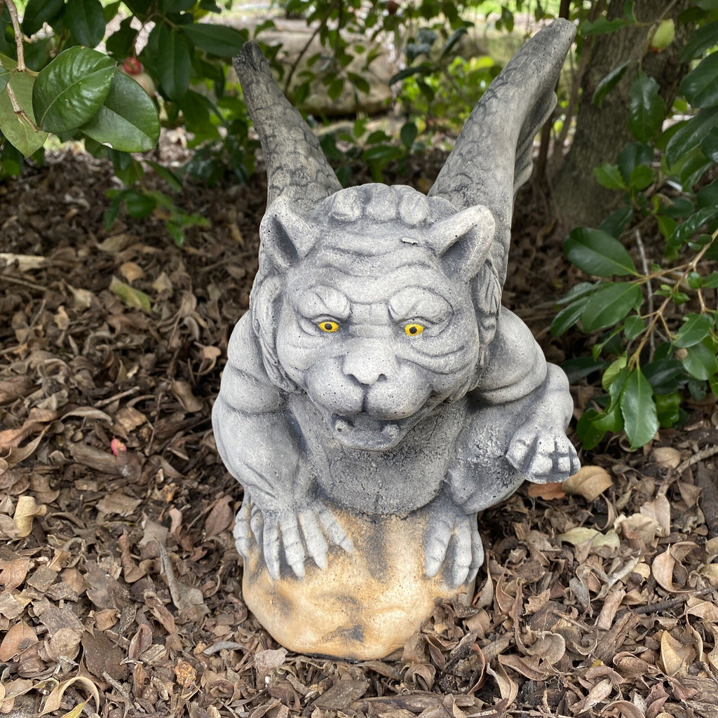 Gargoyle Statue Statue Ornament Animal Concrete Cement Garden Australian Made