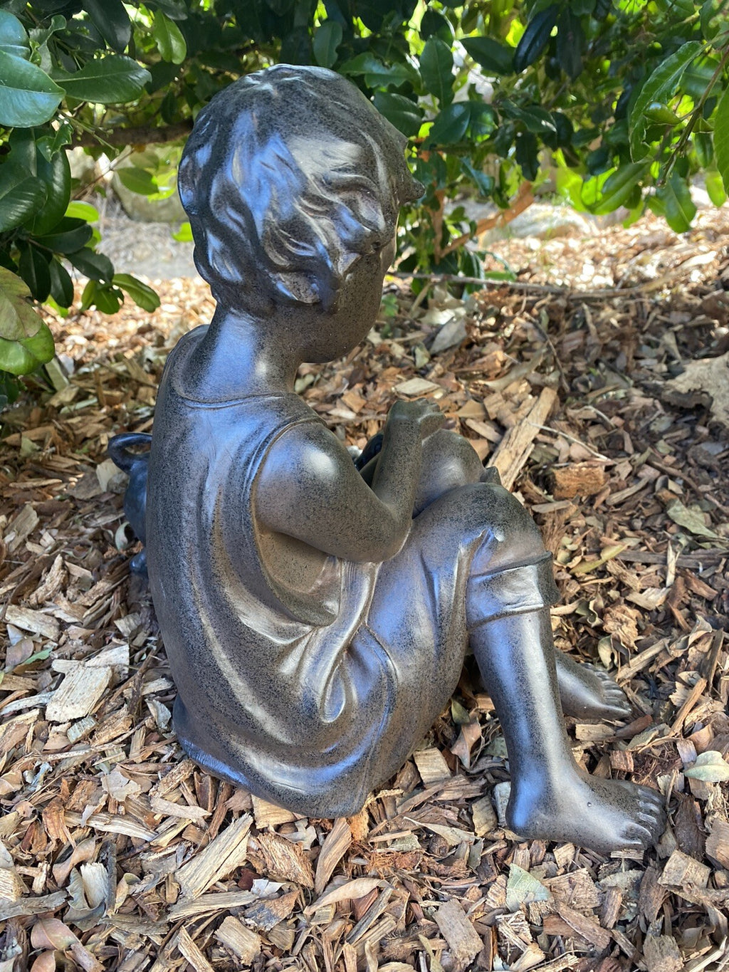 BOY SITTING WITH HIS PLAYFUL DOG  PUPPY GARDEN STATUE ORNAMENT FIGURINE