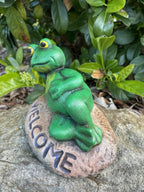 Green Tree Frog Welcome  Animal Concrete Cement Garden Statue Australian Made