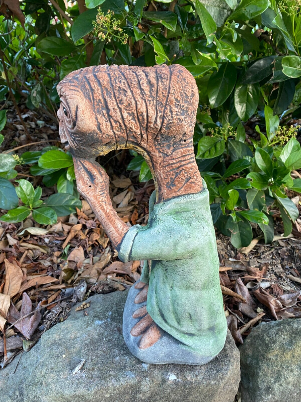 E T Phone Home Garden Statue Ornament Animal Concrete Cement Australian Made