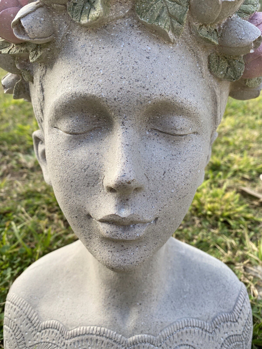 Alexina Princess - Resin Head Planter Pot for Succulents Cactus Indoor  Plants