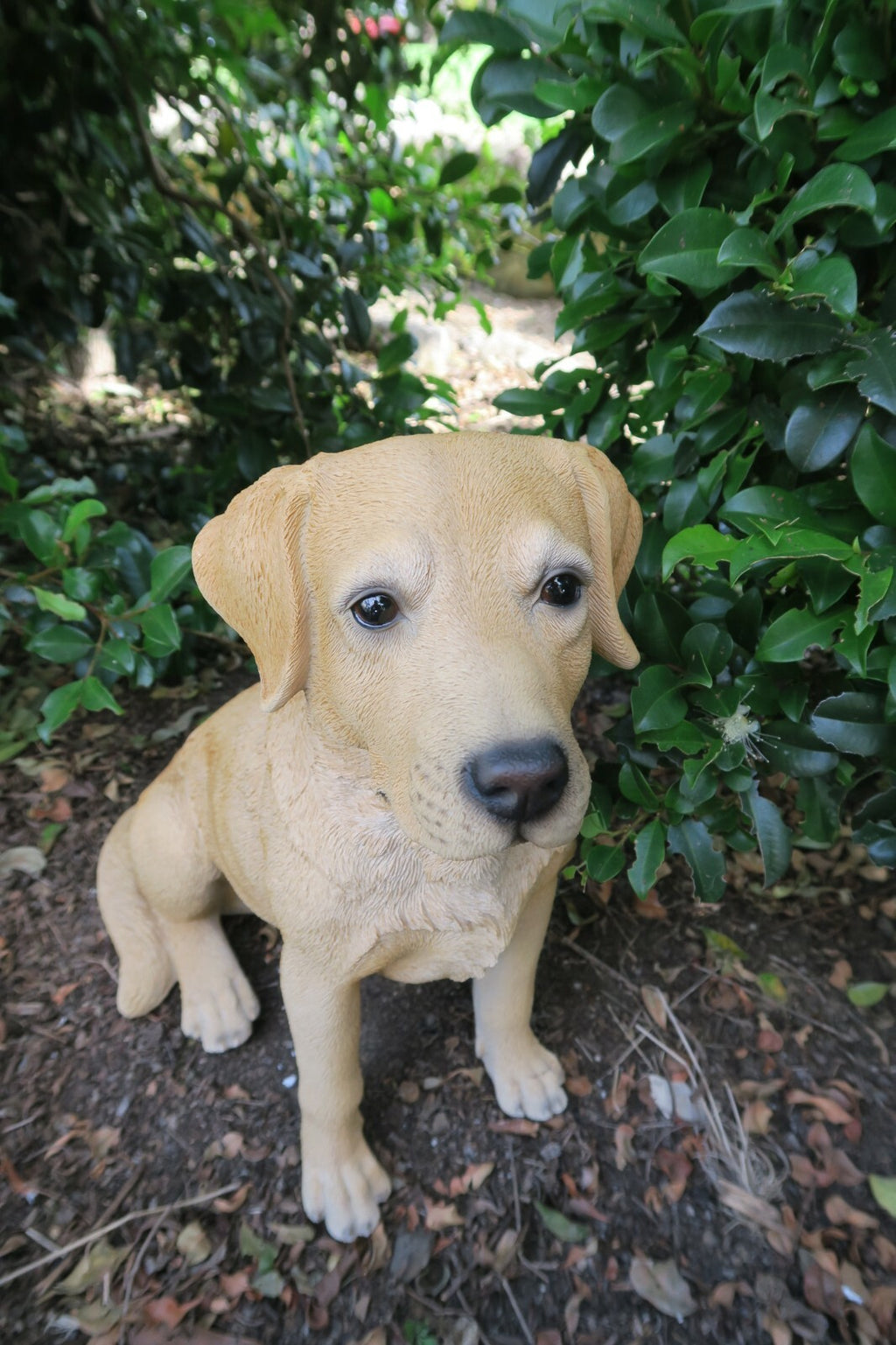 LABRADOR SITTING DOG PUPPY GIUDE DOG ANIMAL GARDEN STATUE ORNAMENT MEMORIAL
