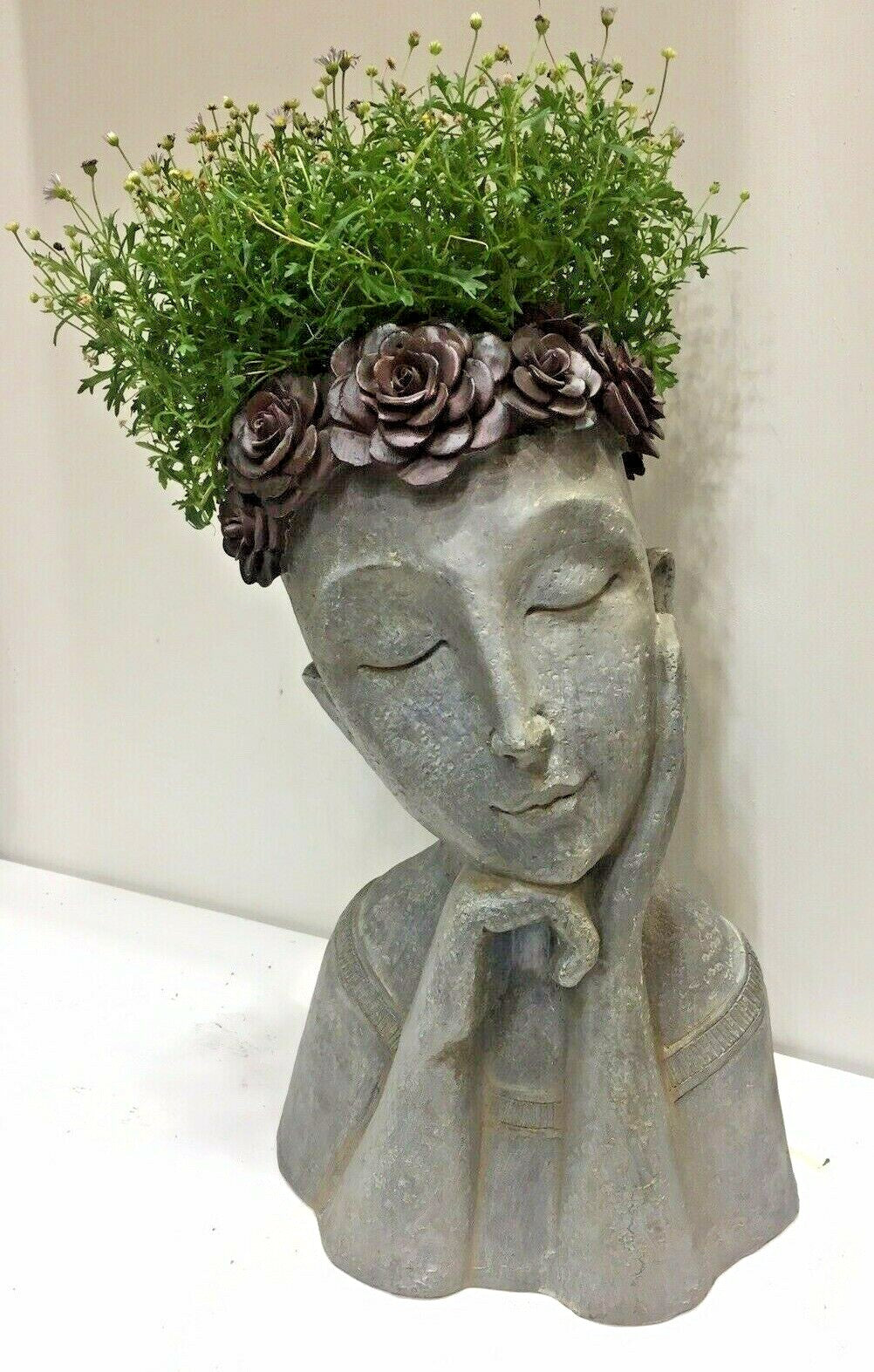 FLOWER GIRL PLANTER SUCCULENT LADY FACE POT PLANTERS GARDEN PLANT FEATURE