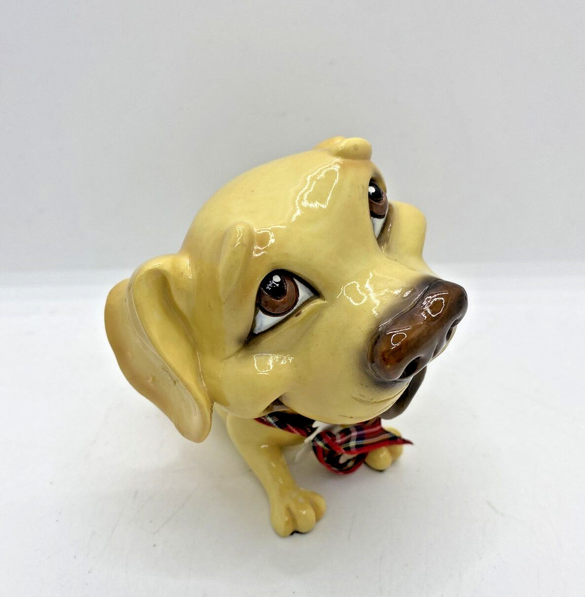 Little Paws - Marlie The Yellow Labrador Pets With Personality Ornament