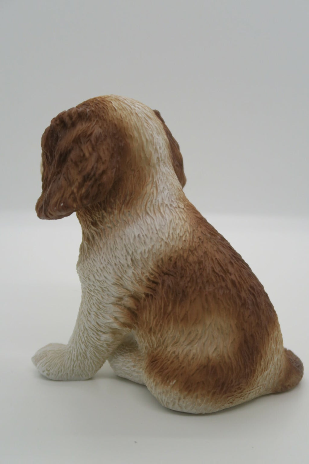 CAVALIER KING CHARLES SPANIEL CAVIE SITTING PUPPY DOG STATUE ORNAMENT MEMORIAL