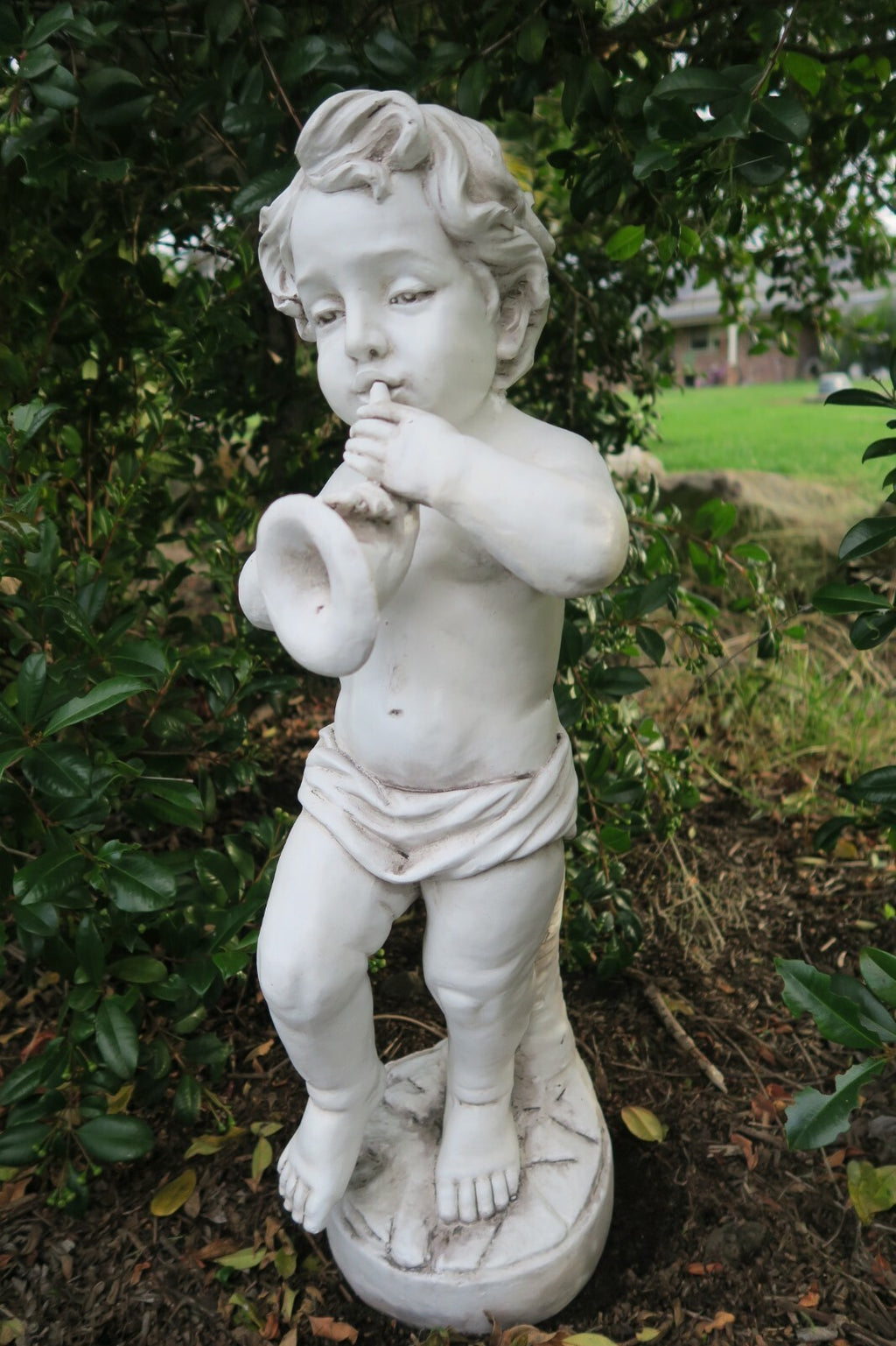 BOY STATUE PLAYING TRUMPET INSTRUMENT GARDEN STATUE ORNAMENT HOME DECOR
