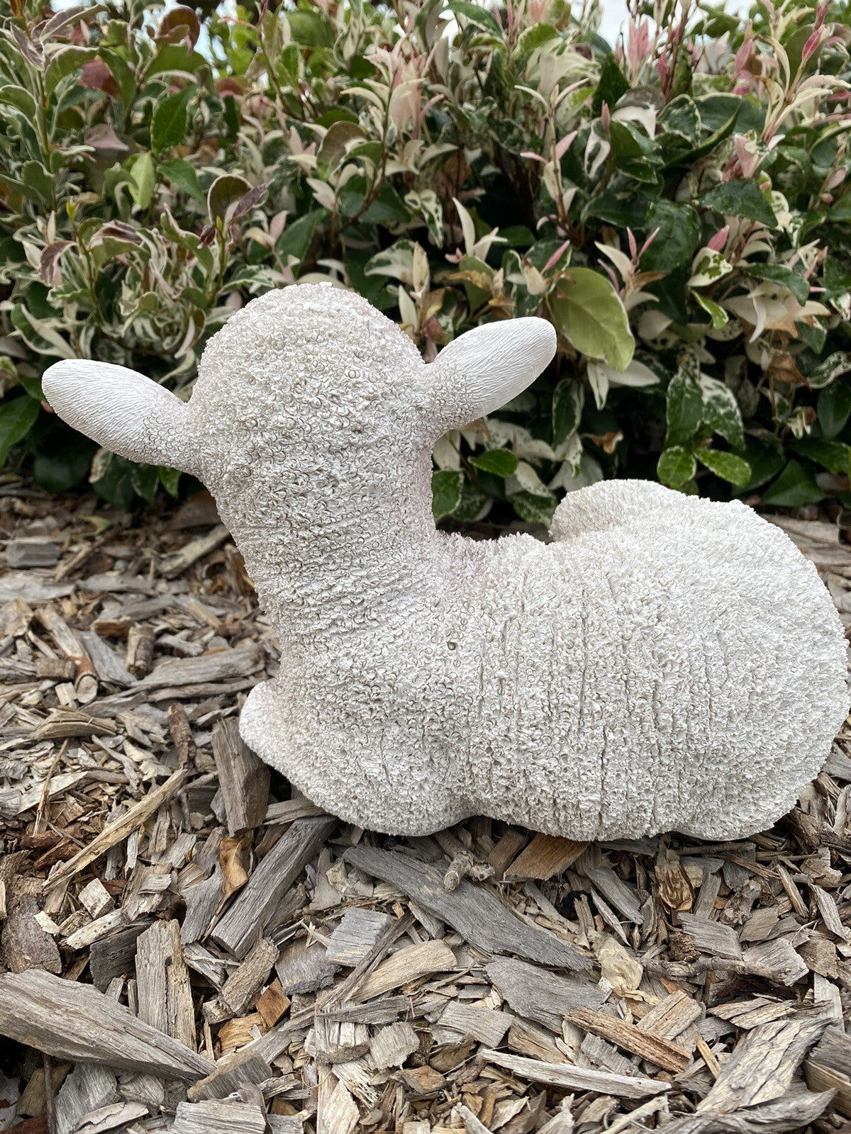 SUFFOLK SHEEP LAMB ANIMAL GARDEN STATUE ORNAMENT FIGURINE BLACK WHITE
