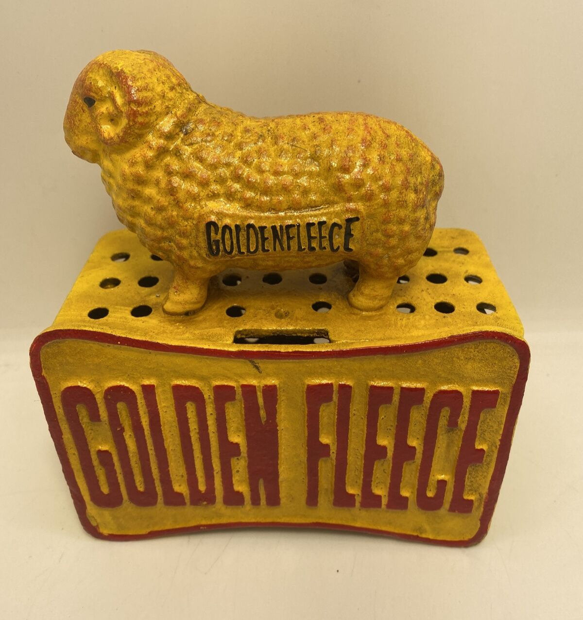 Golden Fleece Cast Iron Coin Bank Money Box Ram Retro Man Cave Pub Bar - New
