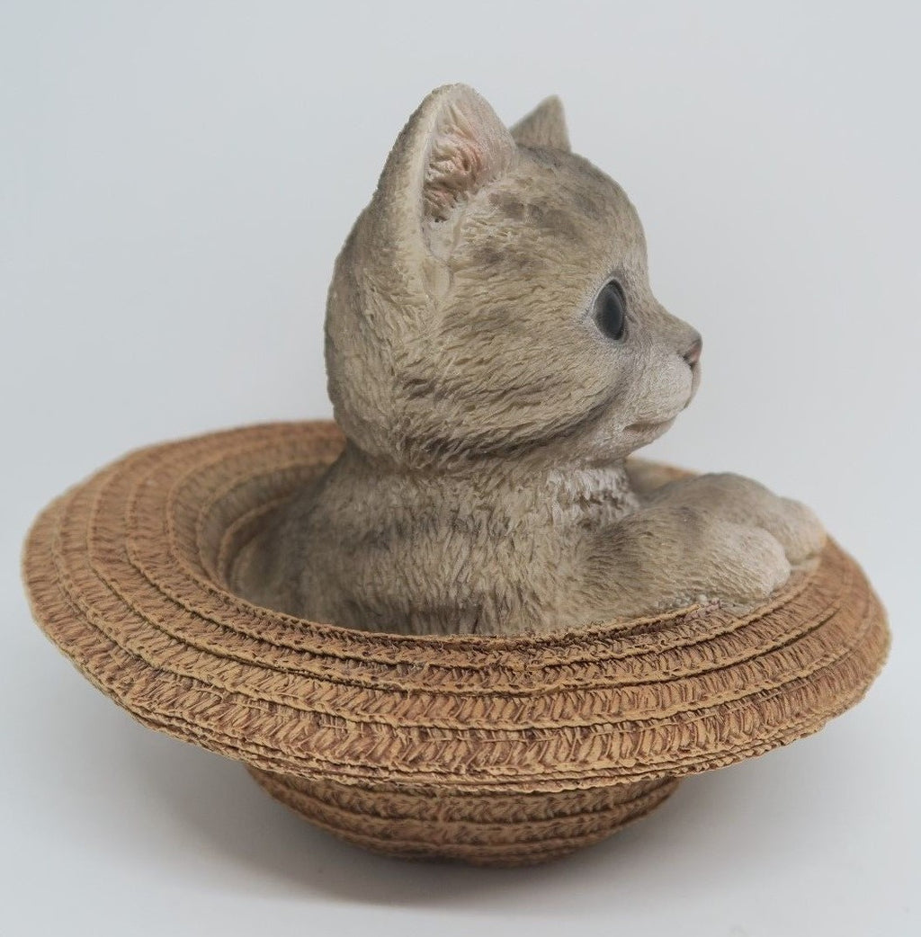 GREY TABBY CAT MEMORAIL IN A HAT MONEY BOX ANIMAL GARDEN STATUE ORNAMENT  GIFT