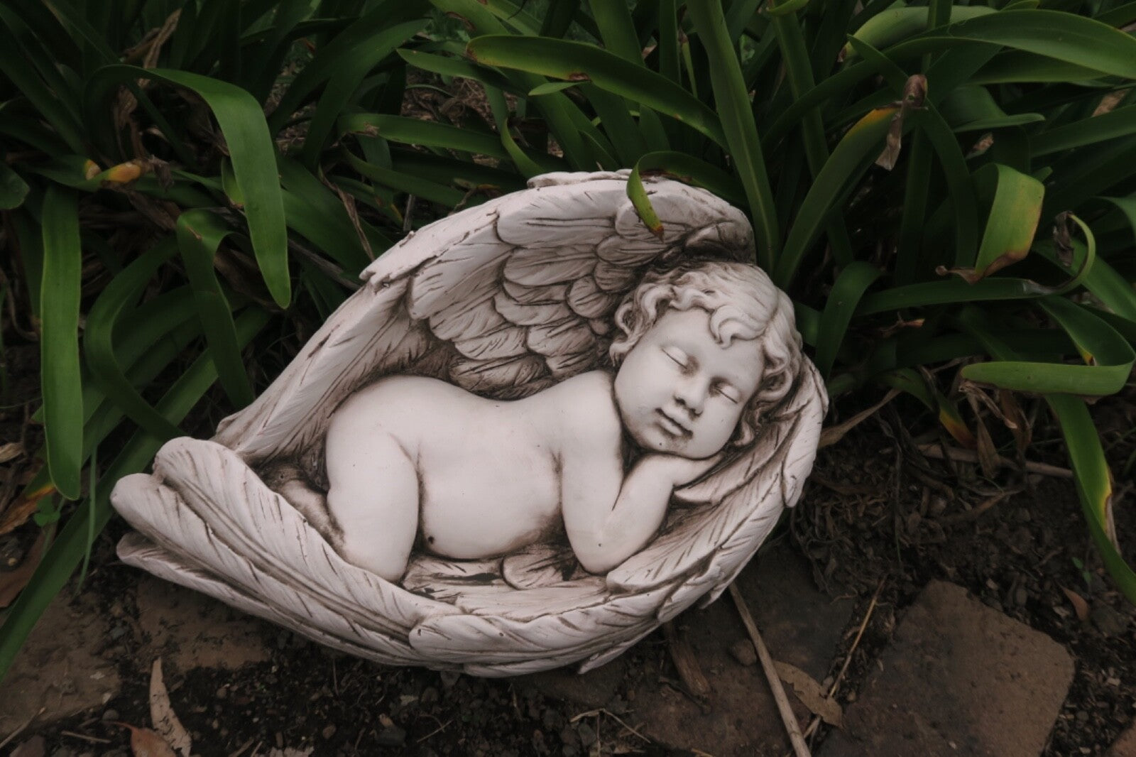 2 x 50cm Angel Sleeping On Wings Garden Ornament Statue Home Decor